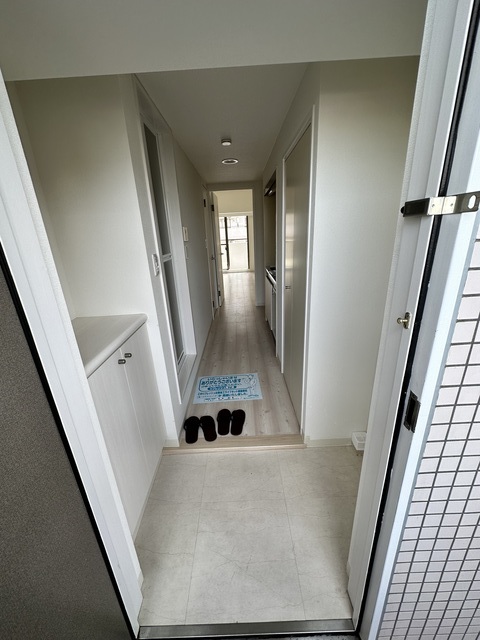 ＫＥＮＺＯ　ＨＡＵＳ　ＥＫＯＤＡ0605号室 玄関