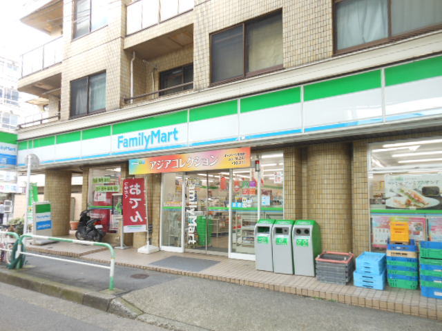グランド・ガーラ用賀2階 ファミリーマート 高級分譲賃貸マンション♪グランド・ガーラ用賀♪