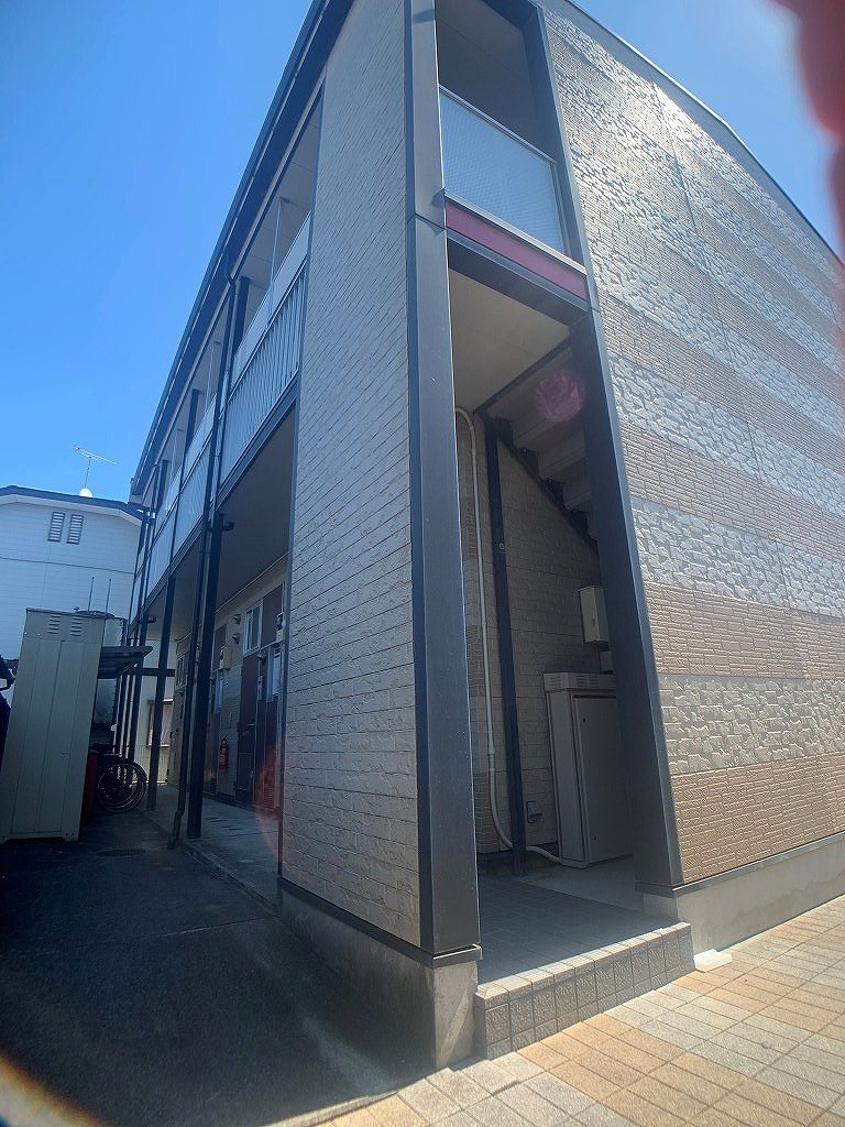 レオパレスレスト川越の外観画像