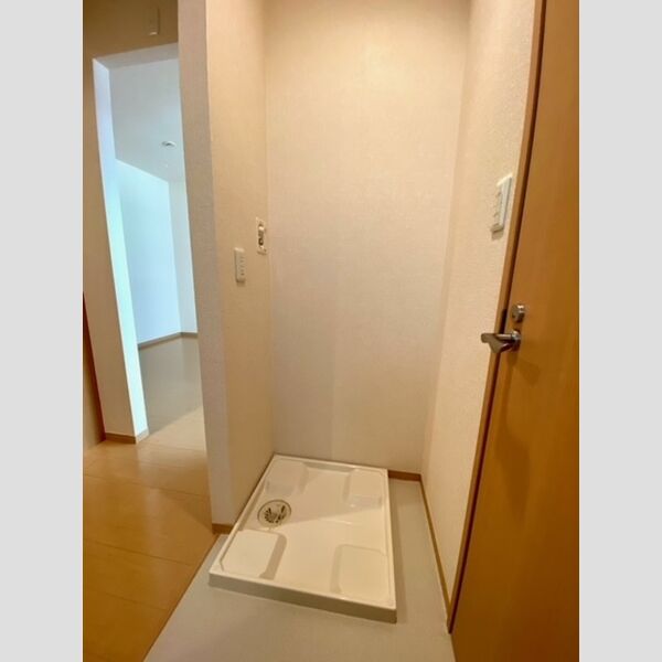 メゾン　ベルファミーユ202号室 同建物別部屋の参考画像