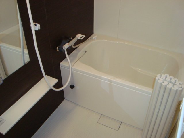 Ａｒｕｍｅ本蓮沼　-アルメモトハスヌマ-305号室 バス