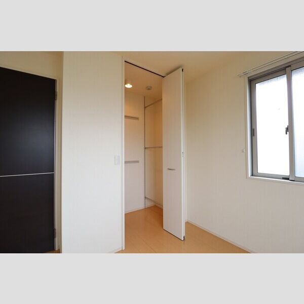 フェリーチェ　ヴィータ　A クローゼット