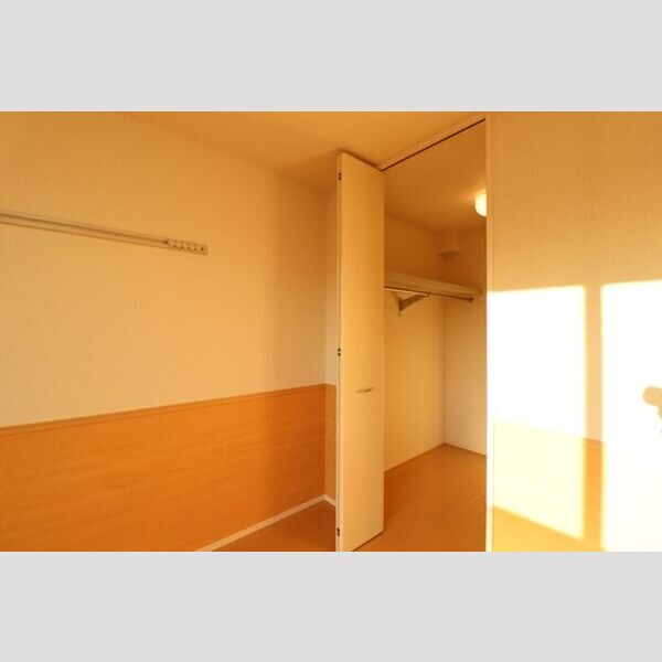 ウィルビュー　C103号室 ウォークインクローゼット