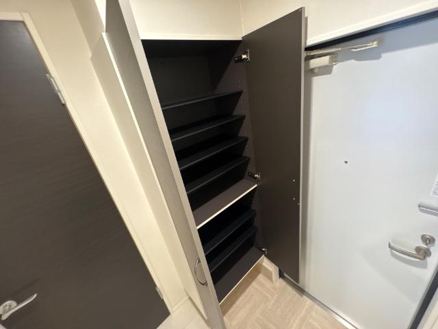 ｓｕｎｓｈｉｎｅ　ｒｅｓｉｄｅｎｃｅ103号室 キッチン裏収納