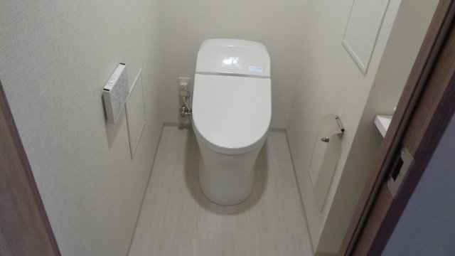 グランリビオ芝大門405号室 トイレ