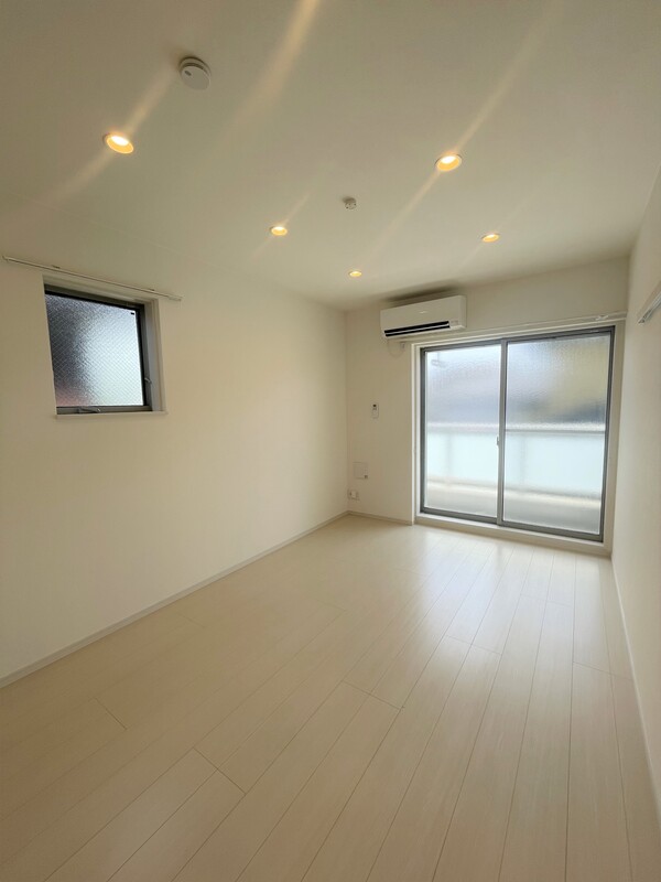 リブリ・根岸Ⅲ3階 内観