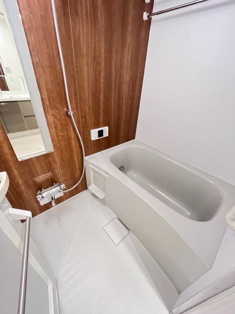 ドゥーエ菊川1階 お風呂