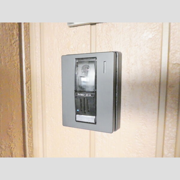 エストリヴィエール東川口302号室 TVインターフォン