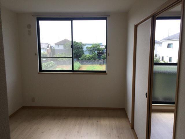 スプリングタイム リビング