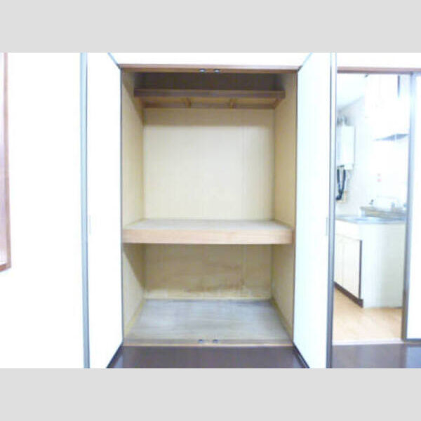 ヴィラ中山　A棟113号室 113 収納