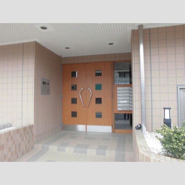 ステラ コート　共同住宅 エントランス