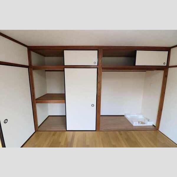 メゾン樹101号室 押入れ