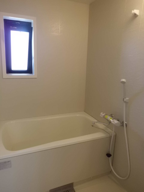 メゾン北寺尾 お風呂