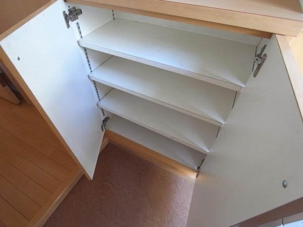 ケンブリッジハウス 靴入