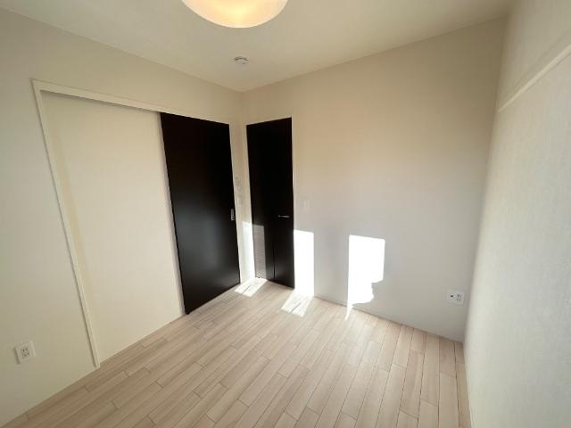 ウィズダム　コート203号室 洋室