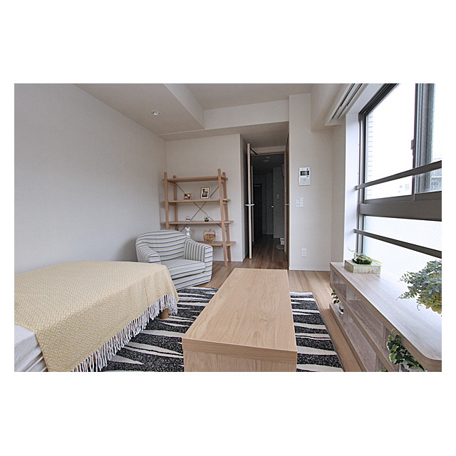 ルクレ志村坂上 モデル設置中