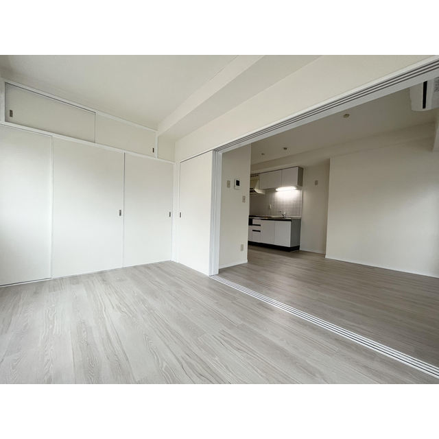 大貫ビル0502号室 内観