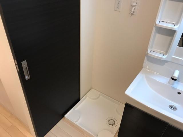 リブロ弐番館103号室 洗濯機置場