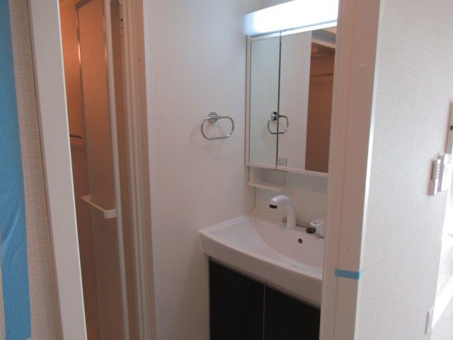 メルヴェール　コリーヌ105号室 洗面