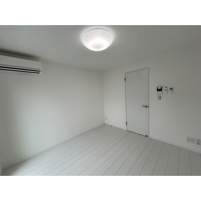 MQuarto柏306号室 内観