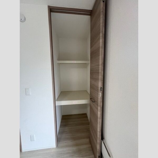 La　meilleure (ラ・メイユール)101号室 収納