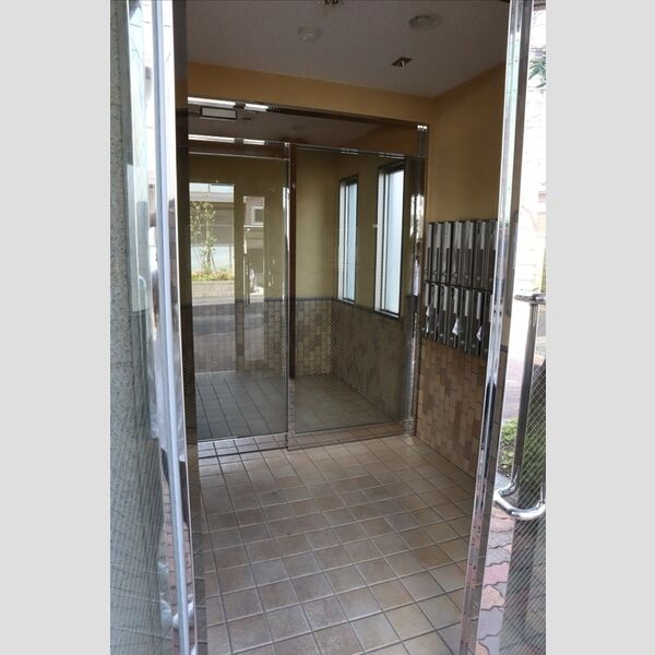 Bright Hills エントランス