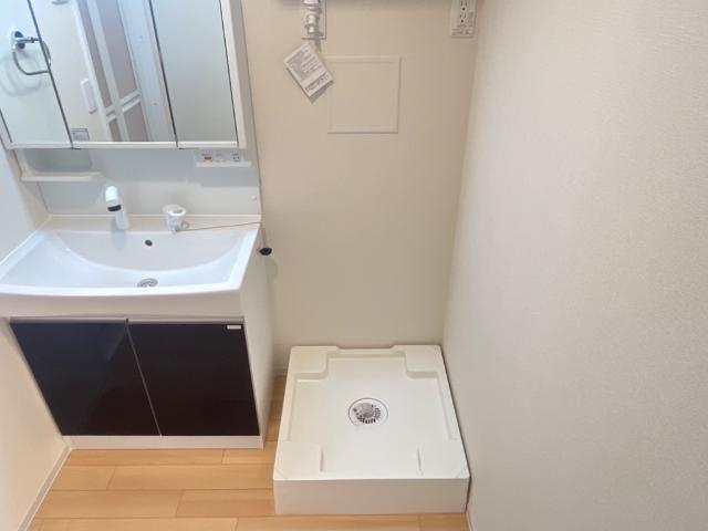 サウザンドリーフ202号室 洗濯機置場