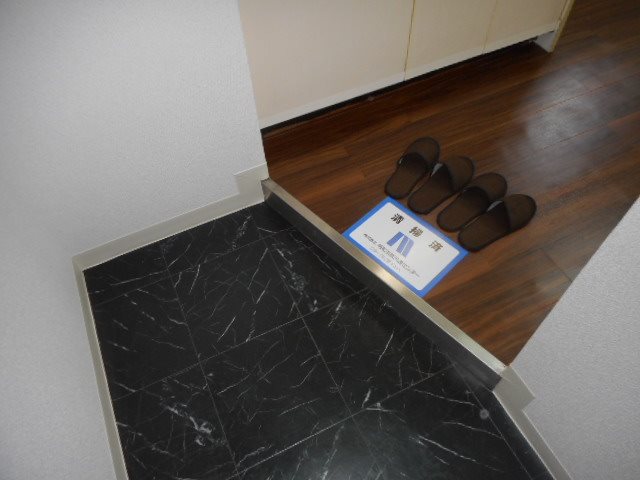 ライオンズマンション新宿第2 玄関