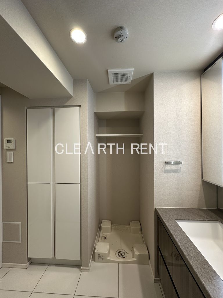 コンシェリア目白台 ＨＩＬＬＳＩＤＥ ＳＱＵＡＲＥ 洗濯機置き場