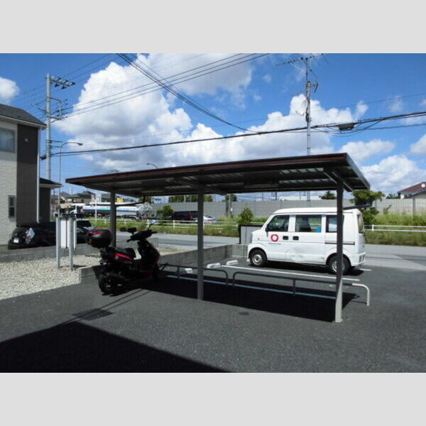 サンラルゴ 駐輪場