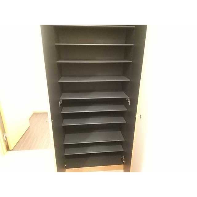 オリーブ上砂町303号室 内観