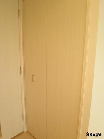 グランド・ガーラ池袋 クローゼット