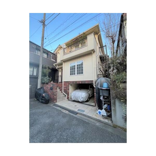 世田谷区新町1丁目貸家の外観画像