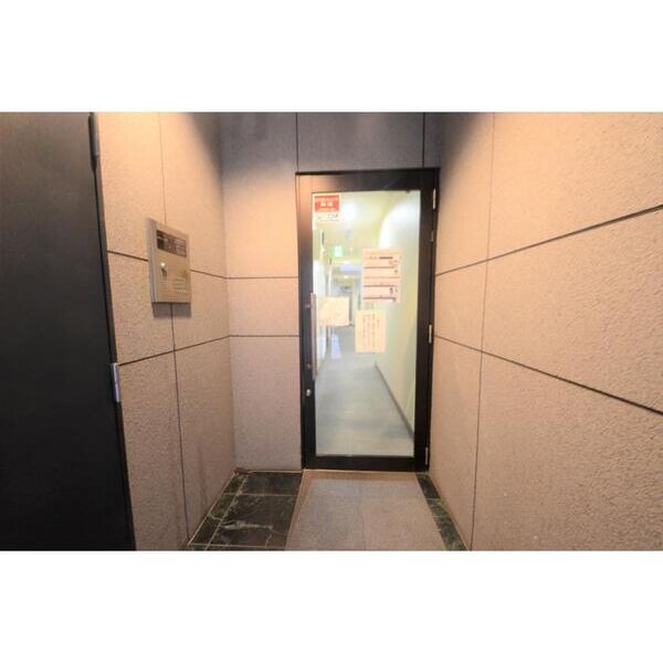 T1東日本橋205号室 エントランス