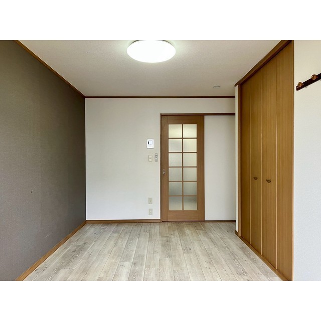 ヴィラクール 洋室