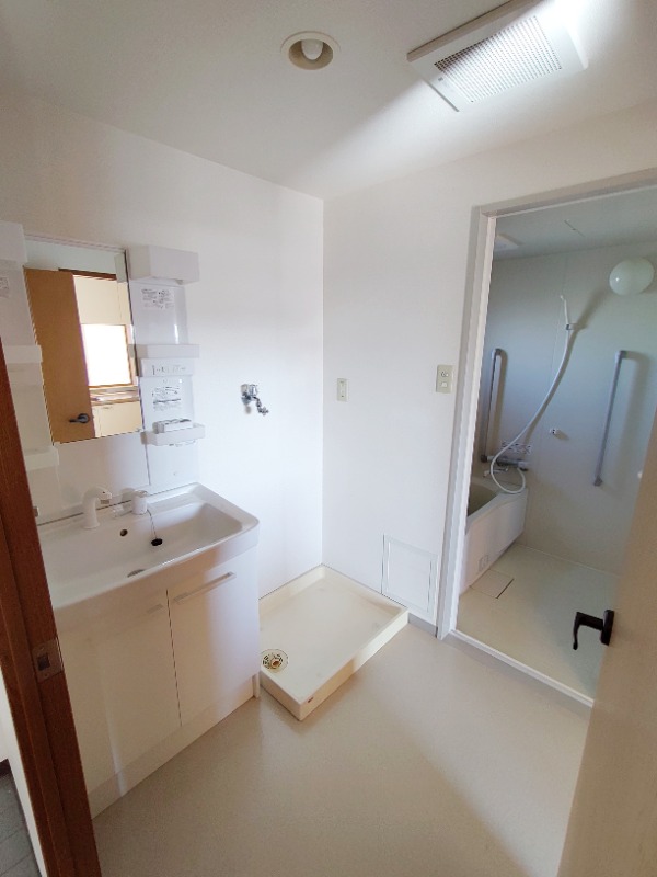 パインシルクふじみ野4階 洗面