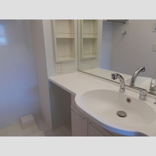 ハイム羽沢十番館 洗髪洗面化粧台