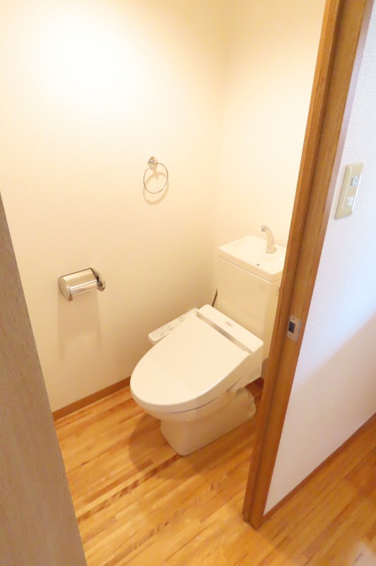 T’s garden多摩センター5階 トイレ