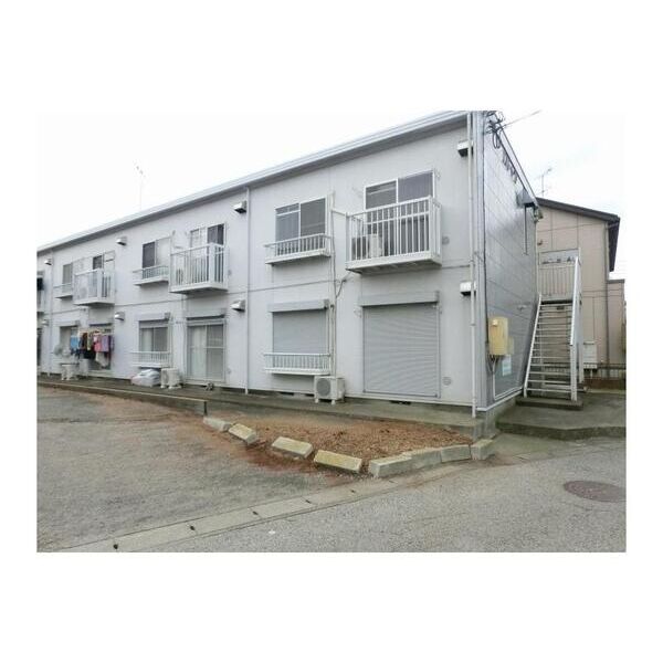 エステートピア八幡I 外観