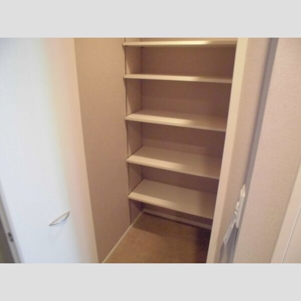 オーチャードK205号室 シューズクローク