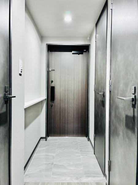 コンポジット早稲田鶴巻町1階 玄関