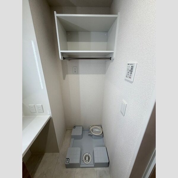 アンスリウム湘南台202号室 室内洗濯機置き場