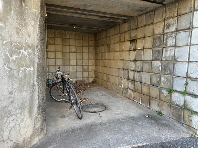 曽谷4丁目戸建 2階建（市川駅）宅地368平米 駐車場