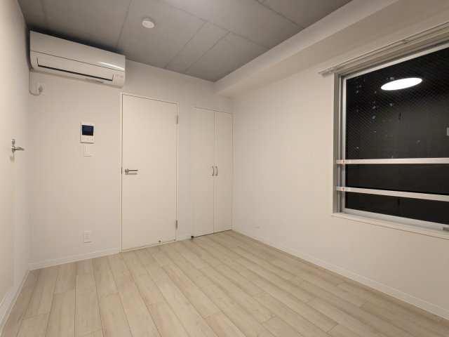 ルーデンス日暮里0402号室 リビング