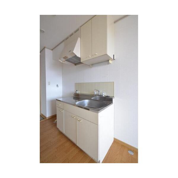 エステート亀ヶ谷 キッチン