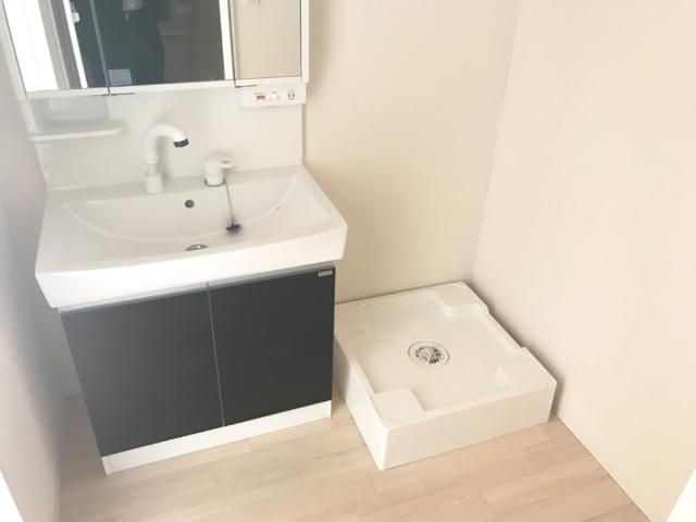 モデスト・ヴィラ 洗面脱衣所