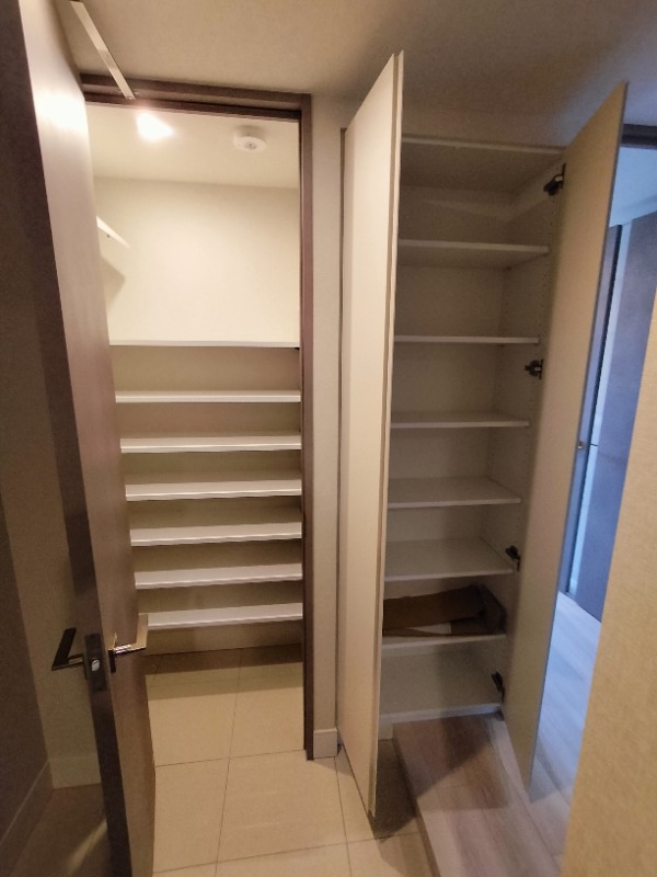 シーズンフラッツ新御徒町イースト3階 収納