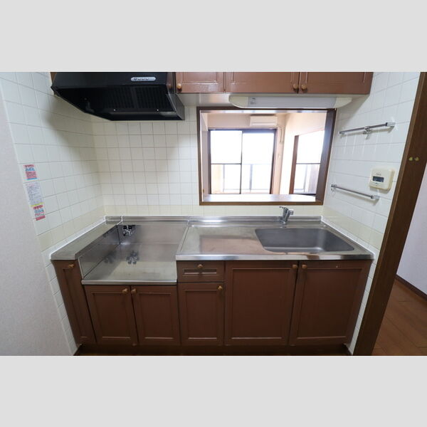 ヒロ末広 対面キッチン