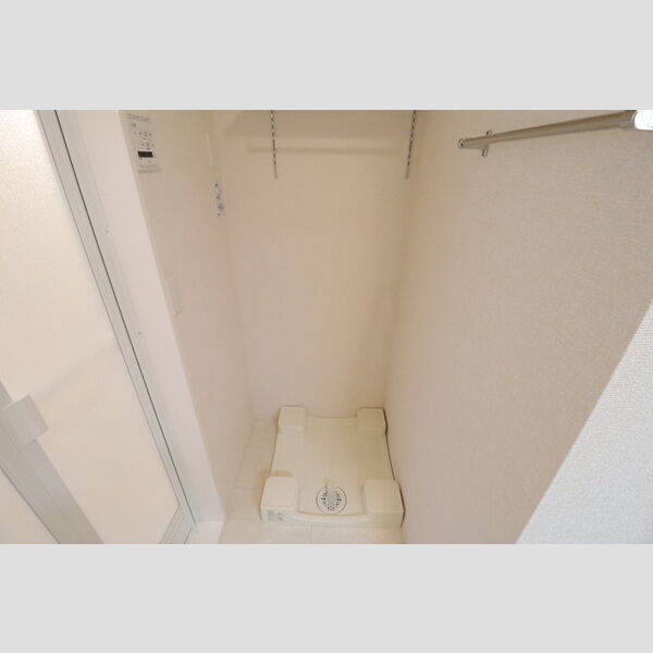 ロイジェントパークス レイクタウン Ⅱ　K 室内洗濯機置場