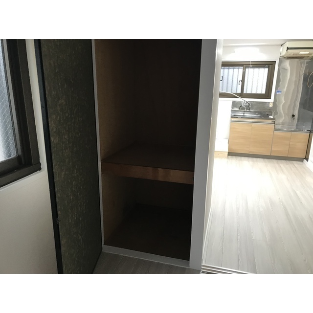 第一ハイム山下107号室 内観